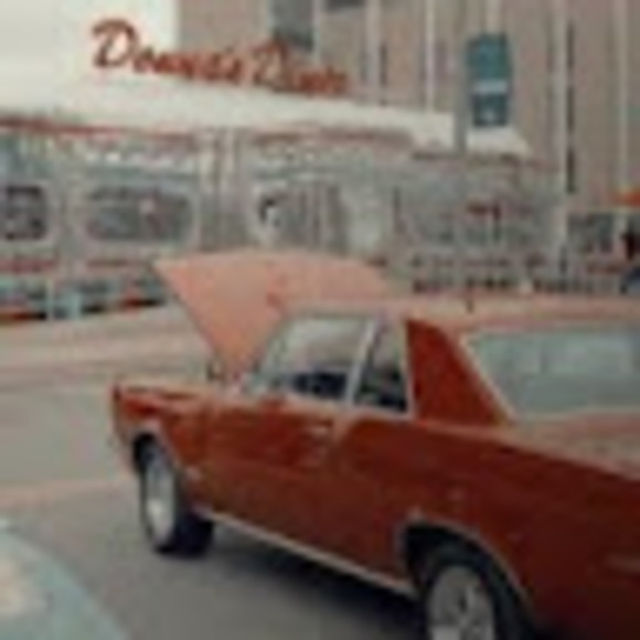 Meet your Posher, Ashlyn - Picture 1 of 1